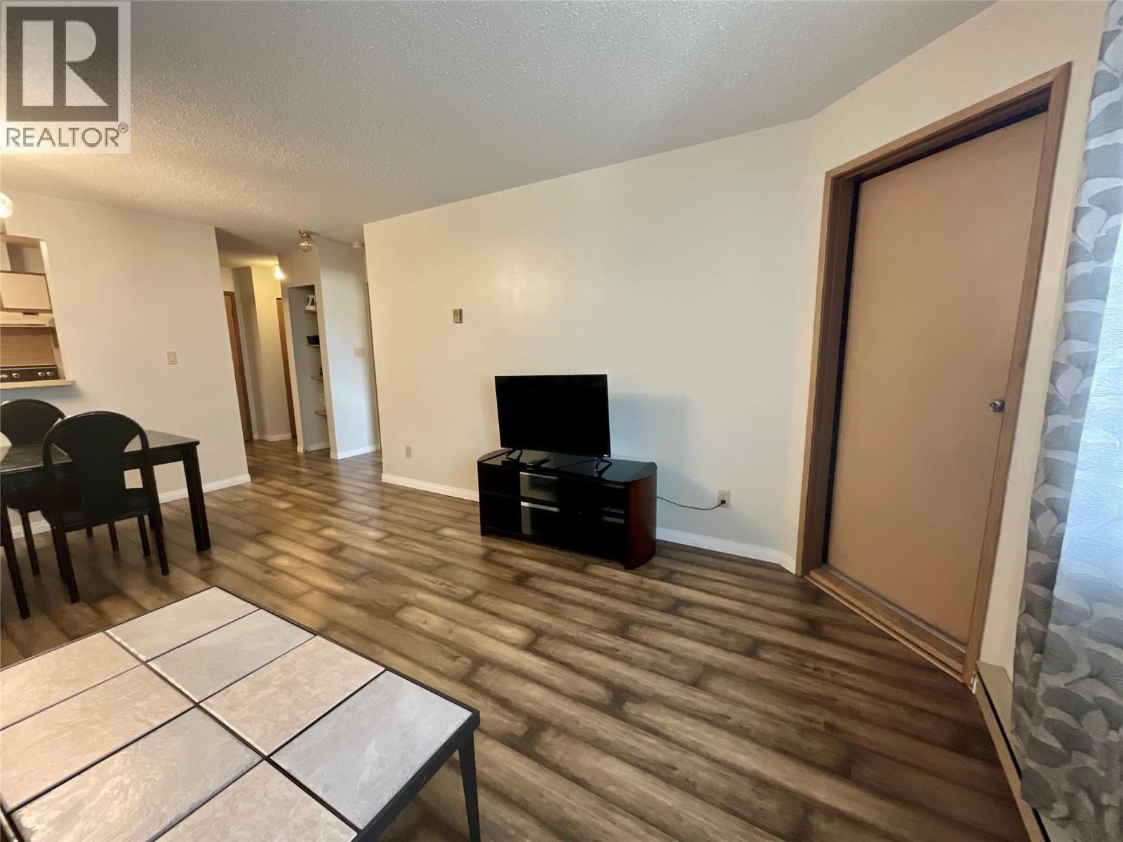 108 Spruce Avenue Unit# 315 Property Photo 8