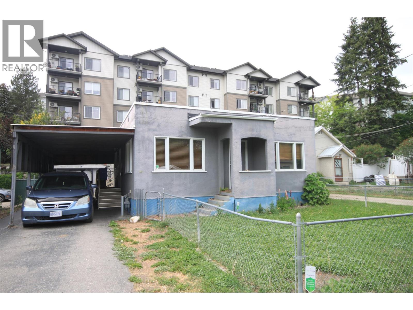 3208 35 Street Property Photo 25