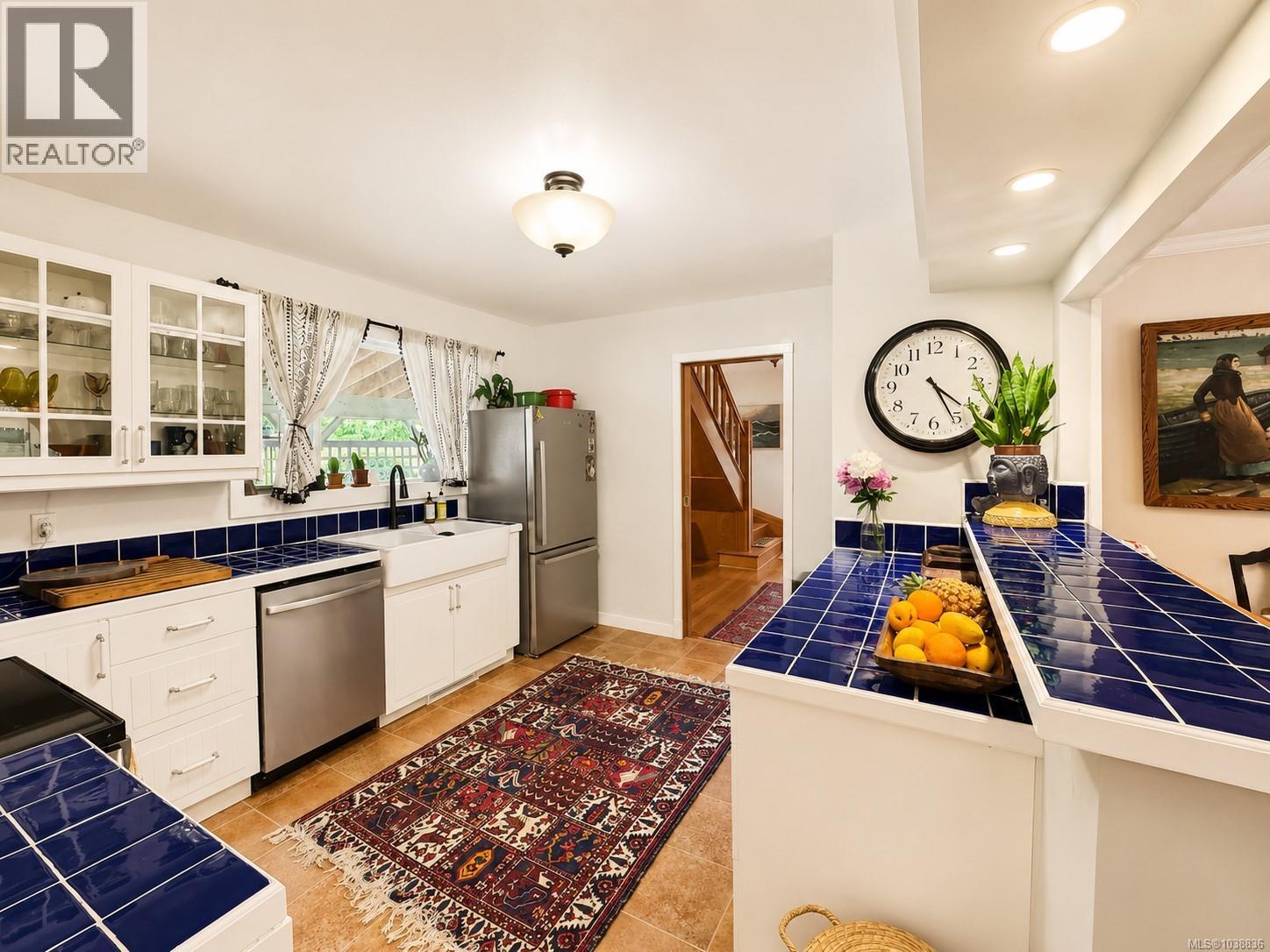 5292 Margaret St Property Photo 12