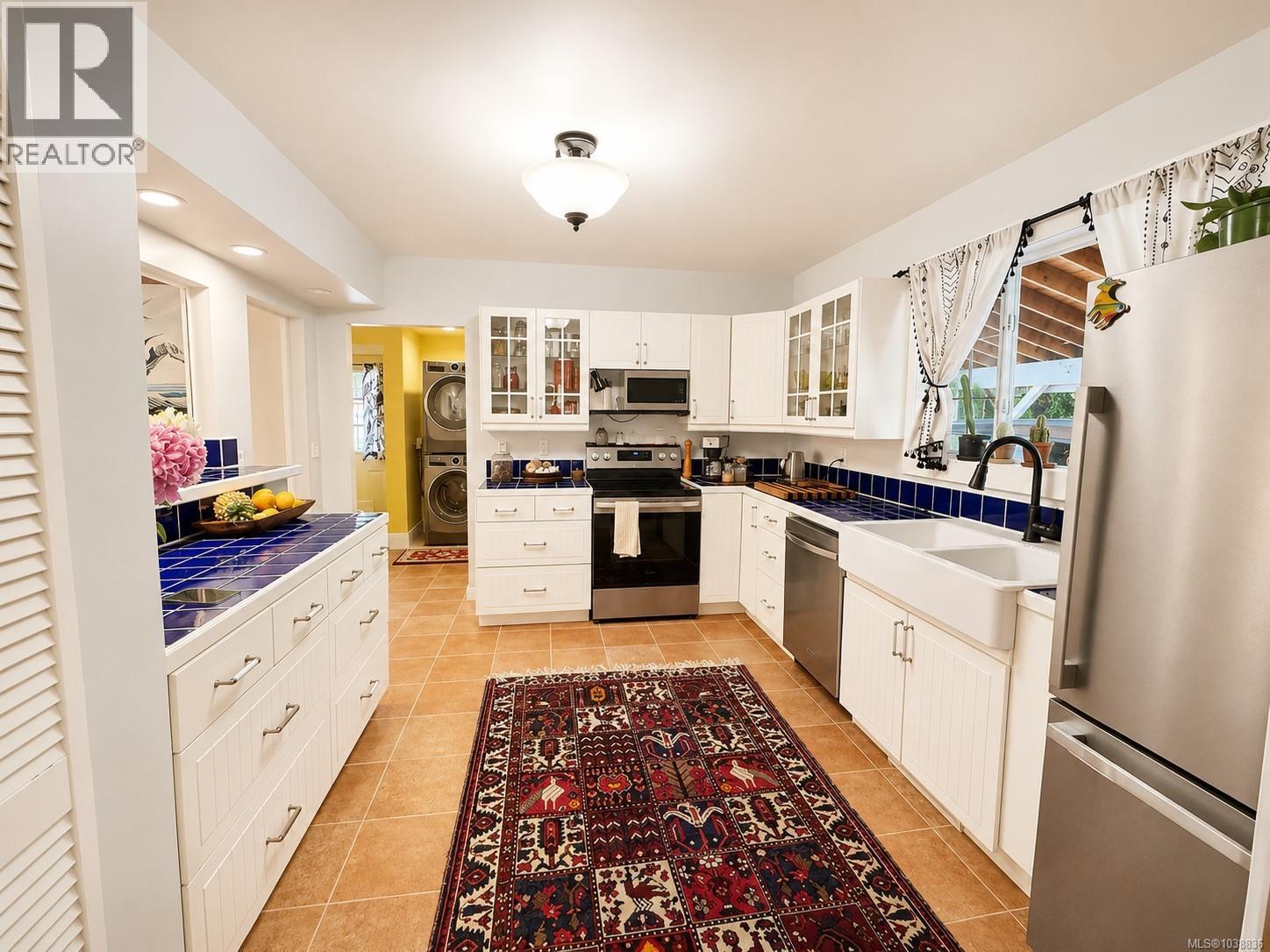 5292 Margaret St Property Photo 14