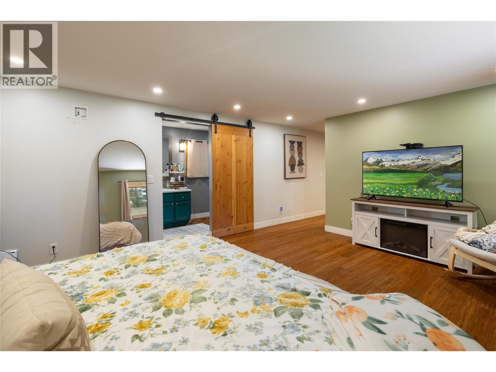 4644 97 Highway Property Photo 17