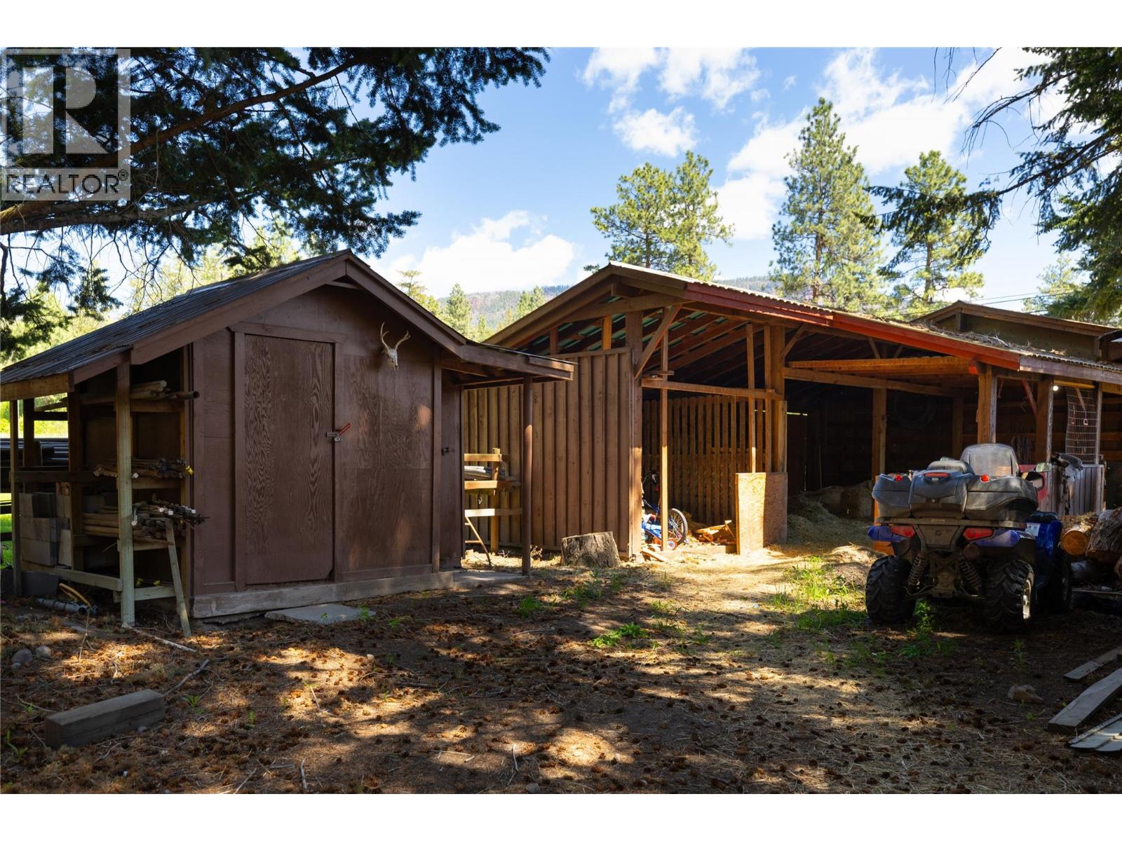 4644 97 Highway Property Photo 31