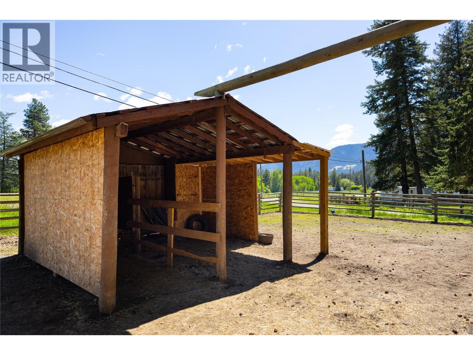 4644 97 Highway Property Photo 35