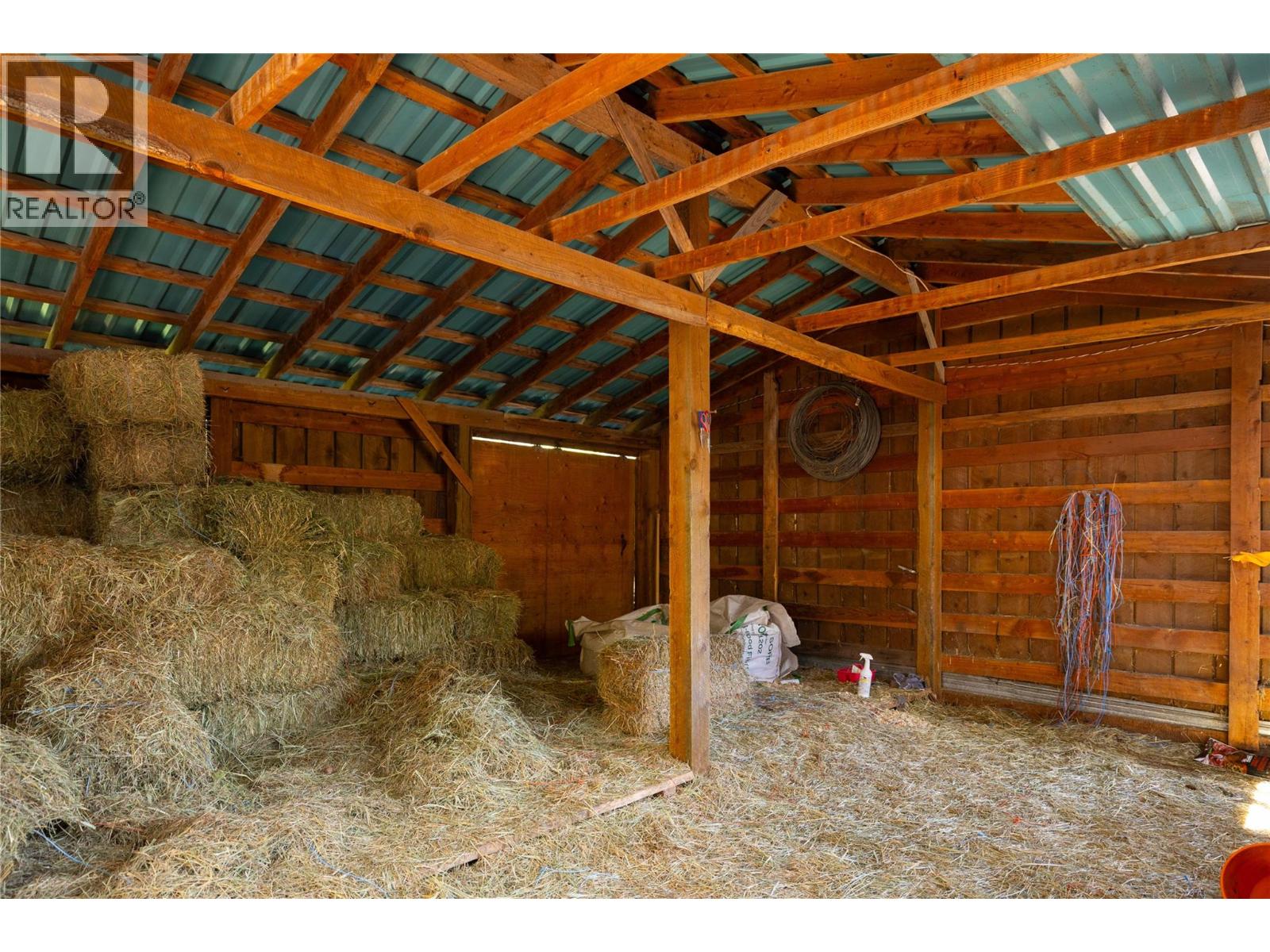 4644 97 Highway Property Photo 37