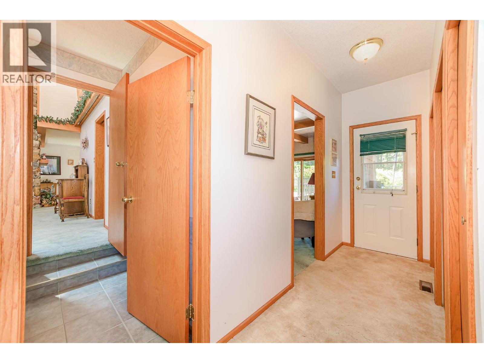 2392 Mt Tuam Crescent Property Photo 26