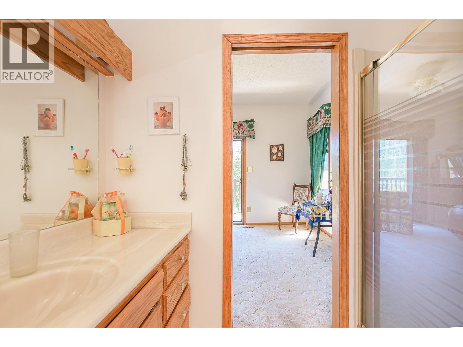 2392 Mt Tuam Crescent Property Photo 42