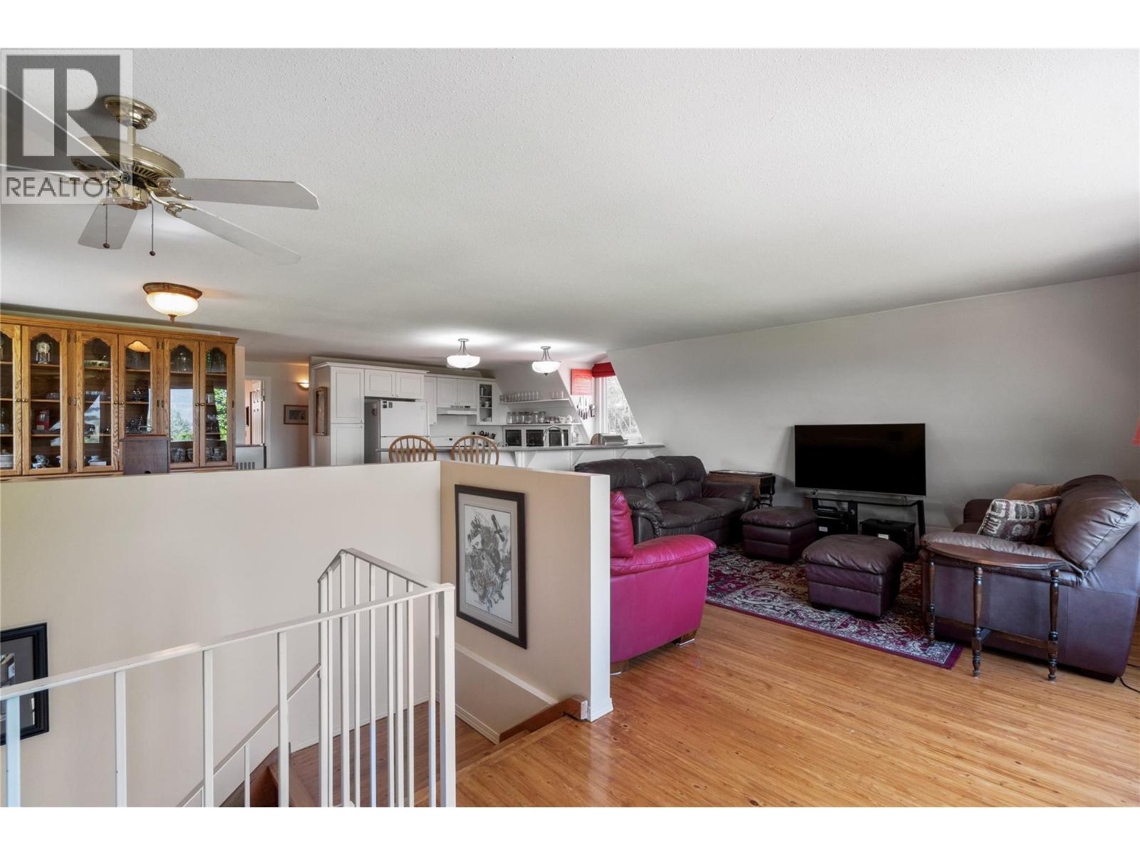 5641 50 Street Nw Property Photo 19