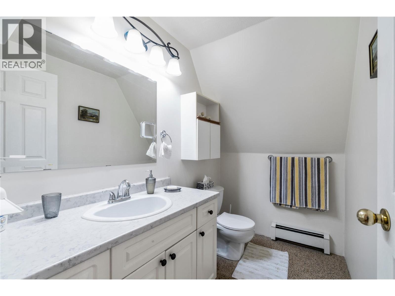 5641 50 Street Nw Property Photo 36