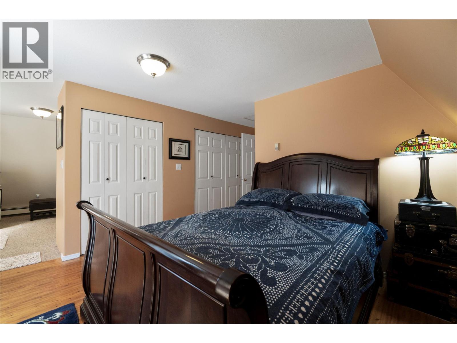 5641 50 Street Nw Property Photo 43