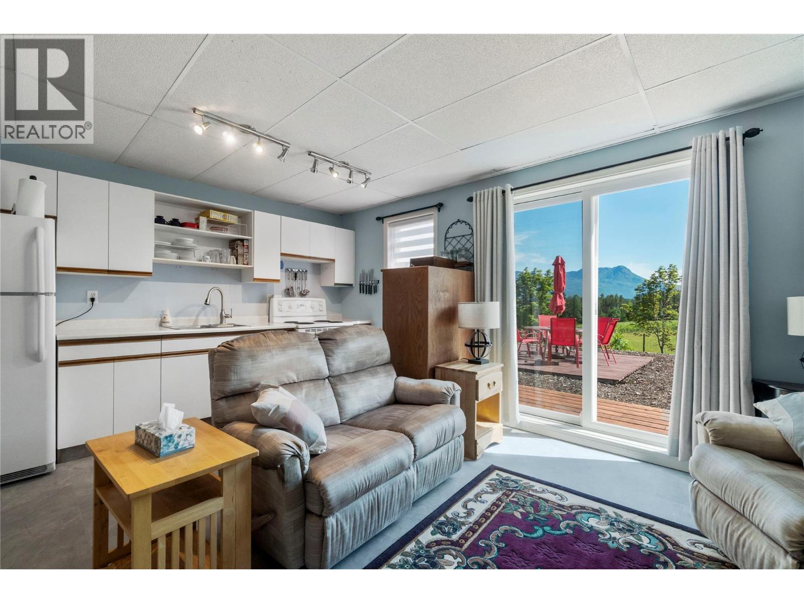 5641 50 Street Nw Property Photo 57