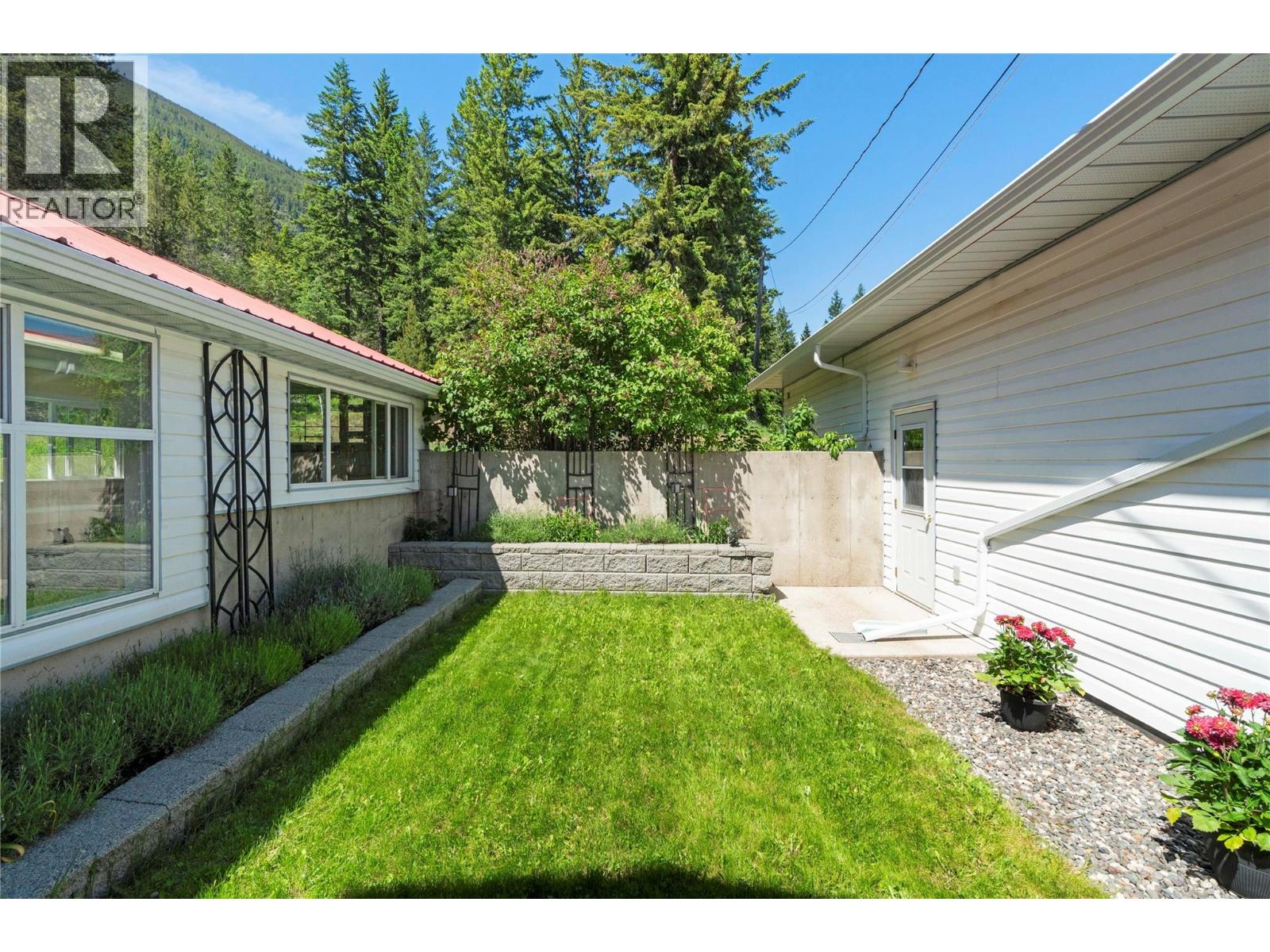 5641 50 Street Nw Property Photo 89