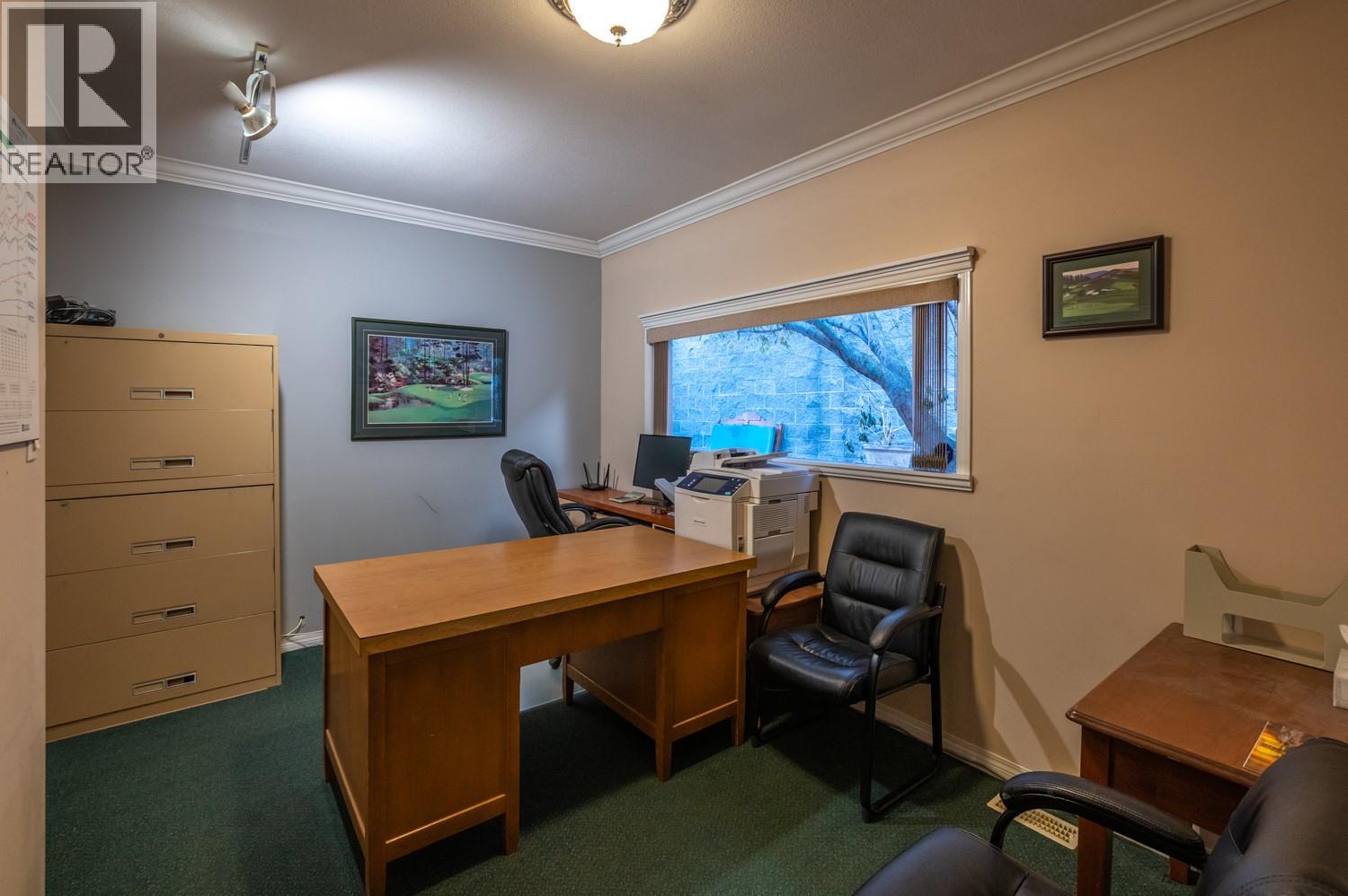 626 Martin Street Property Photo 6