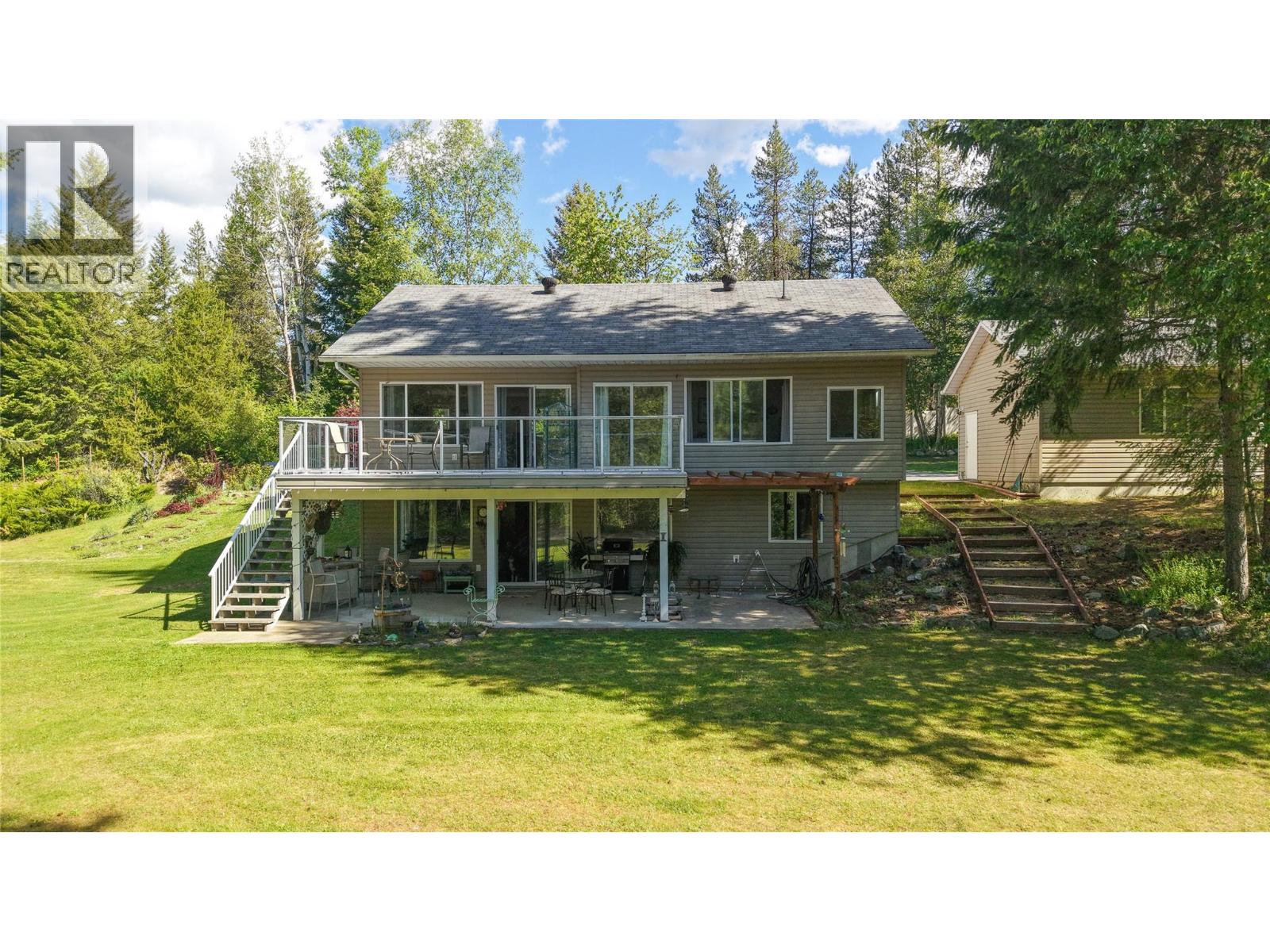 2693 Osachoff Road Property Photo 11