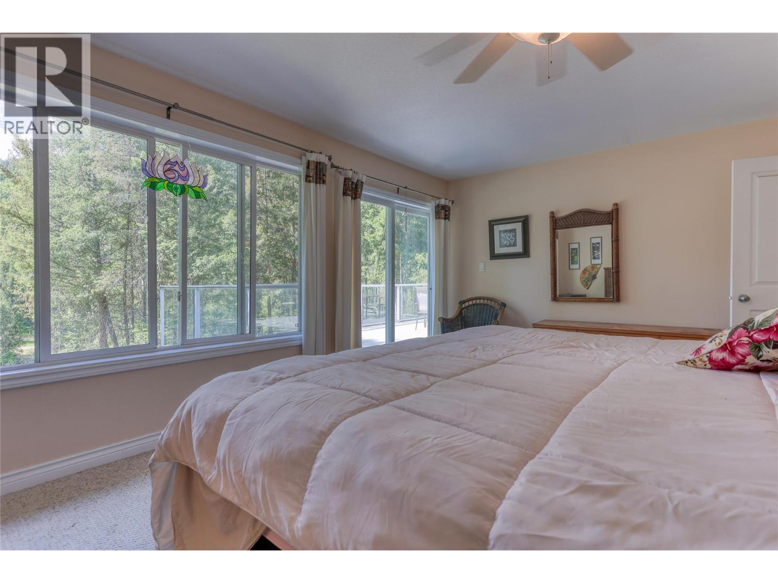2693 Osachoff Road Property Photo 25