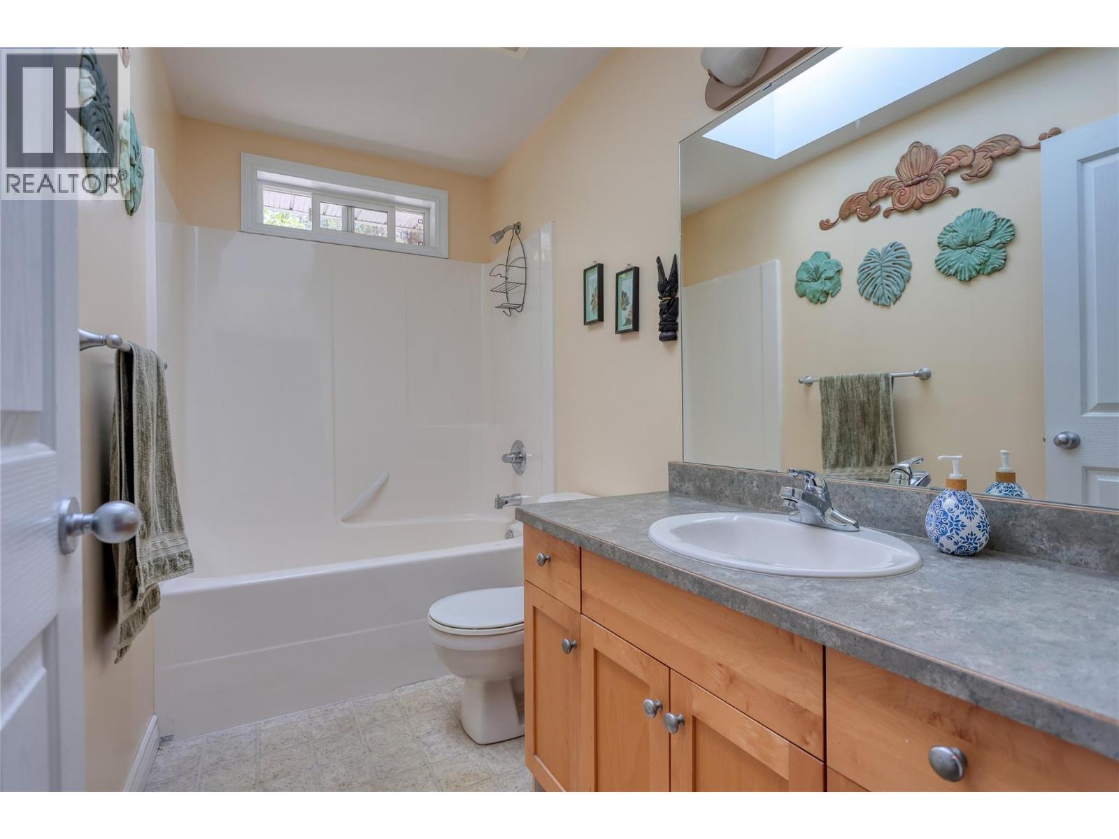 2693 Osachoff Road Property Photo 29