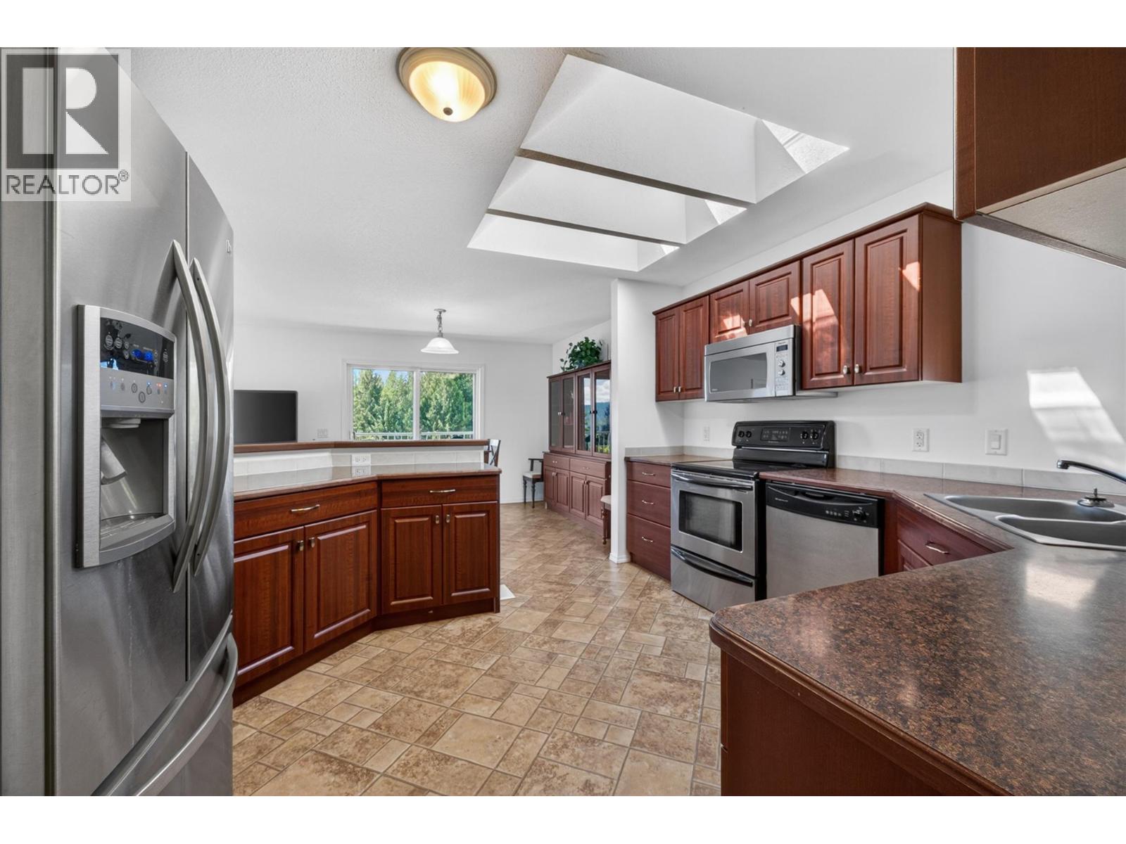 31 Violet Road Property Photo 8