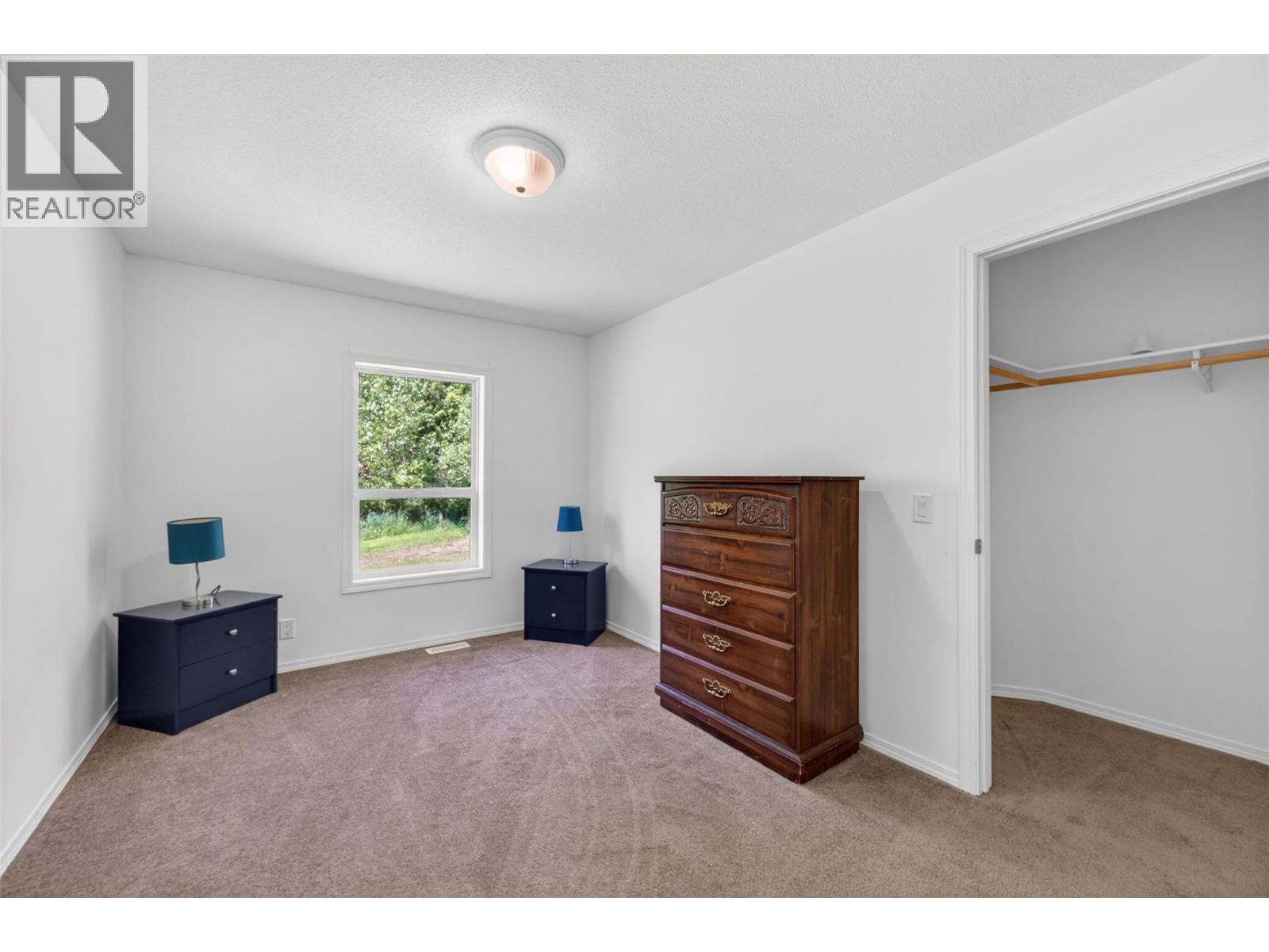 31 Violet Road Property Photo 24