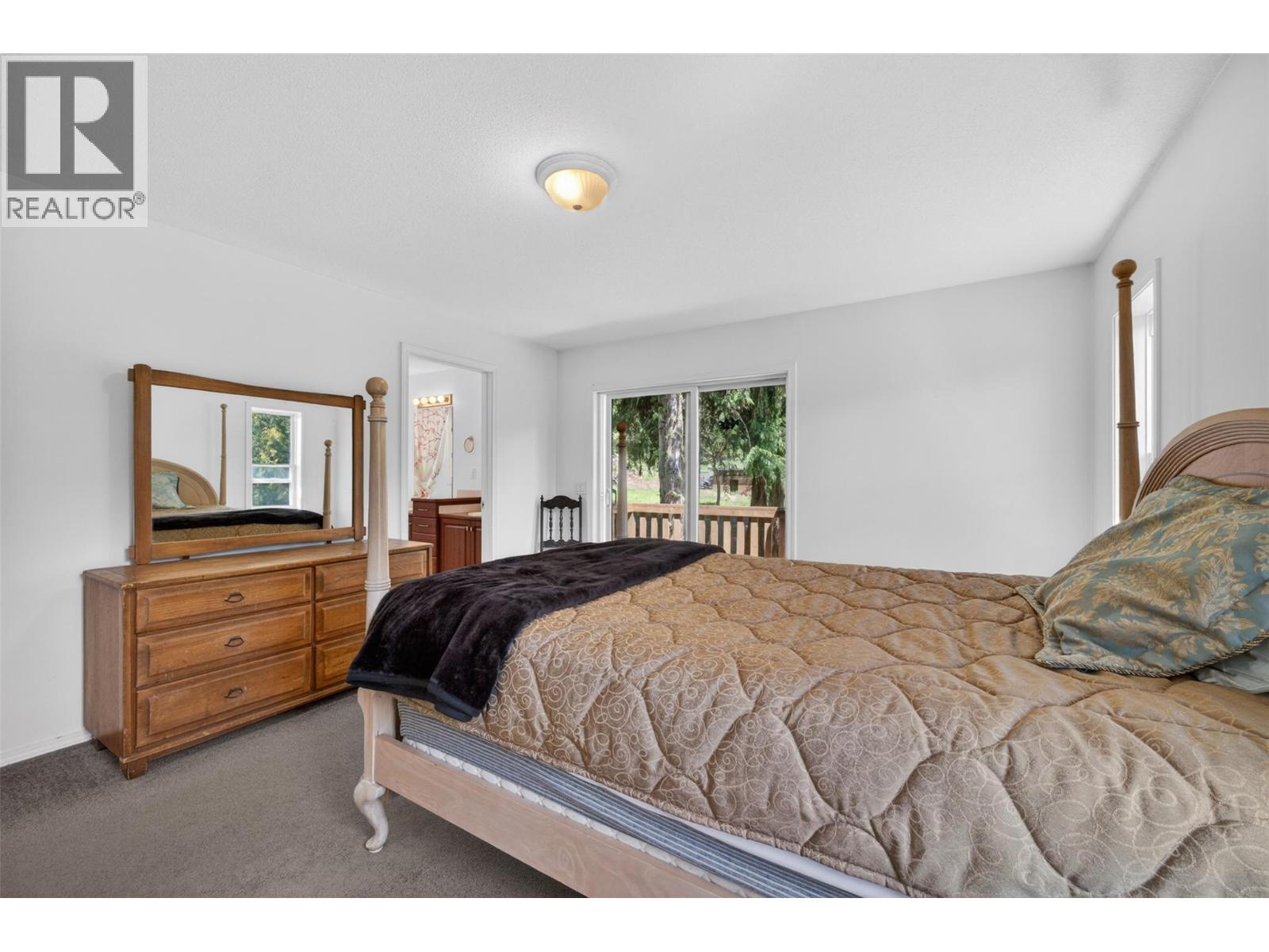 31 Violet Road Property Photo 31
