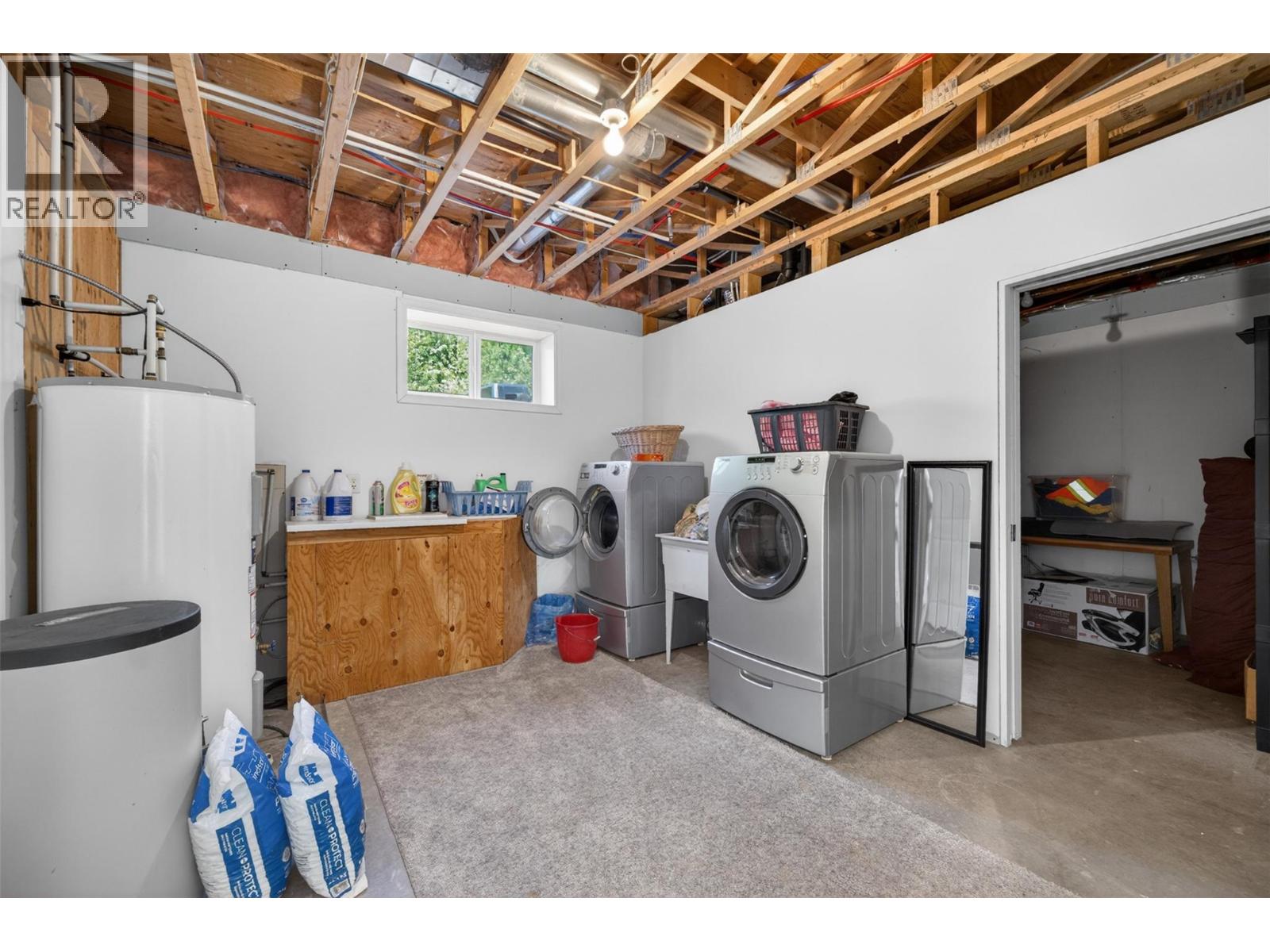 31 Violet Road Property Photo 47