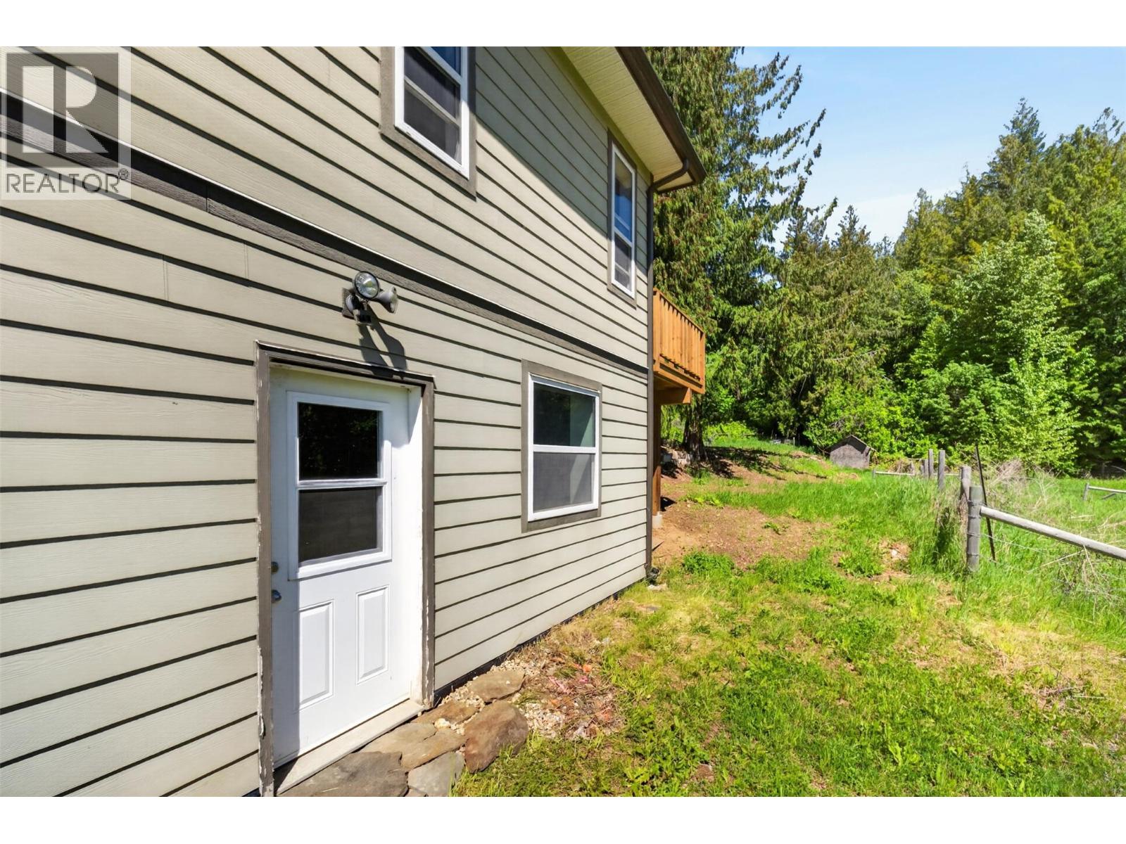 31 Violet Road Property Photo 61