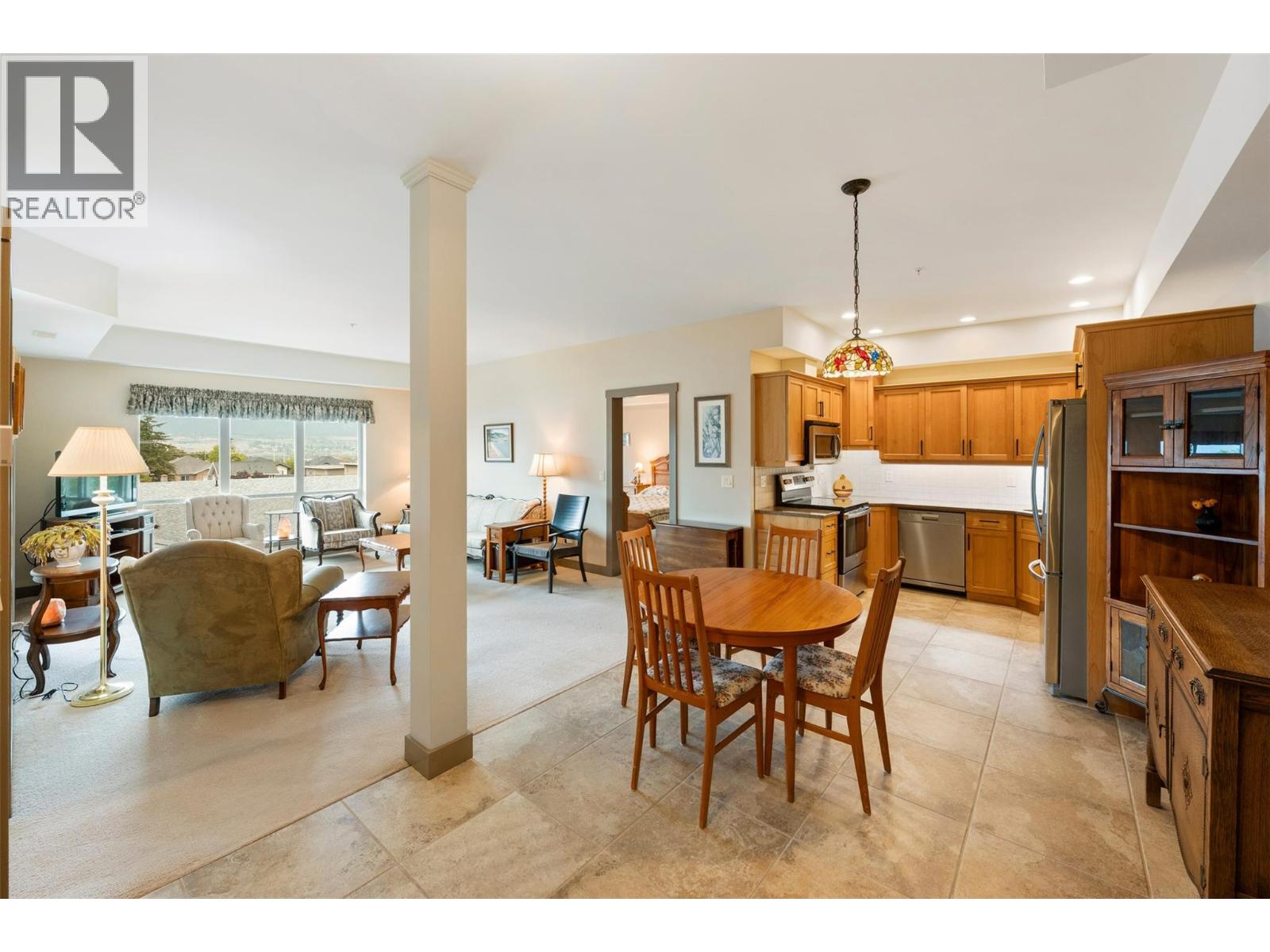 873 Forestbrook Drive Unit# 204 Property Photo 14