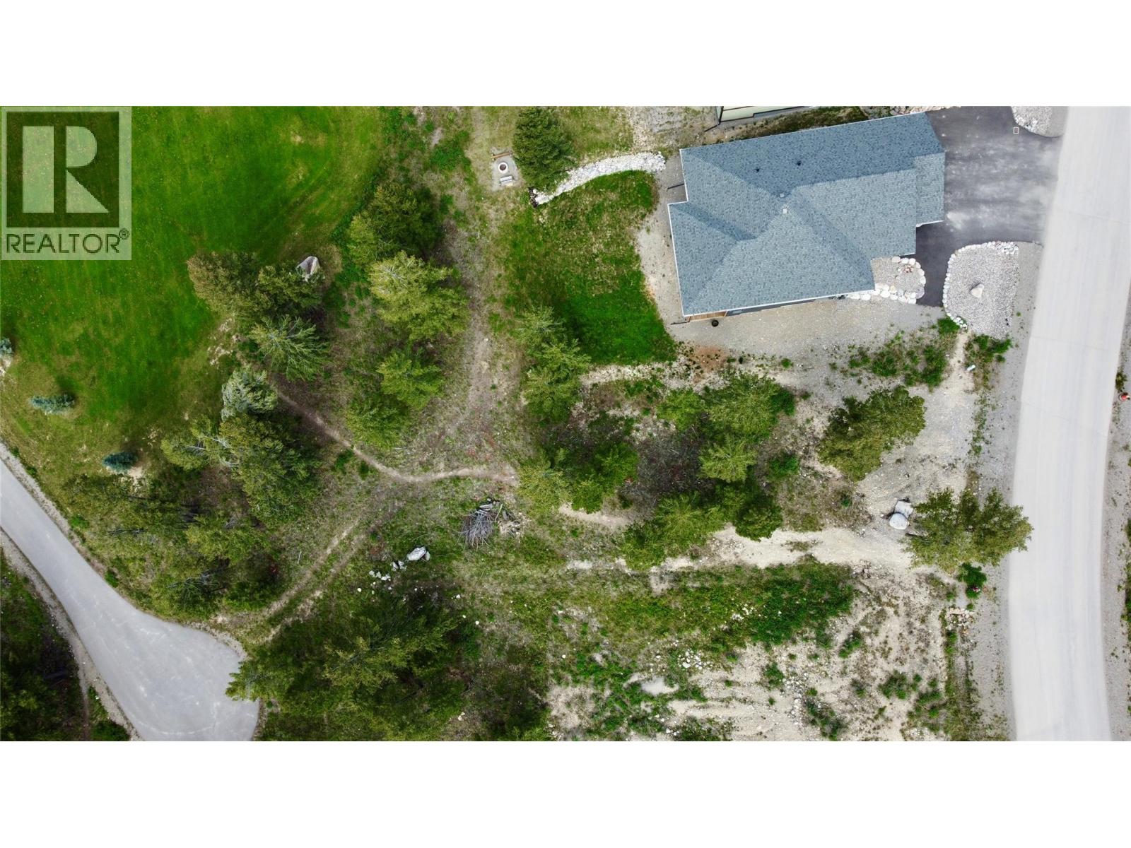 2627 Taynton Trail Property Photo 2