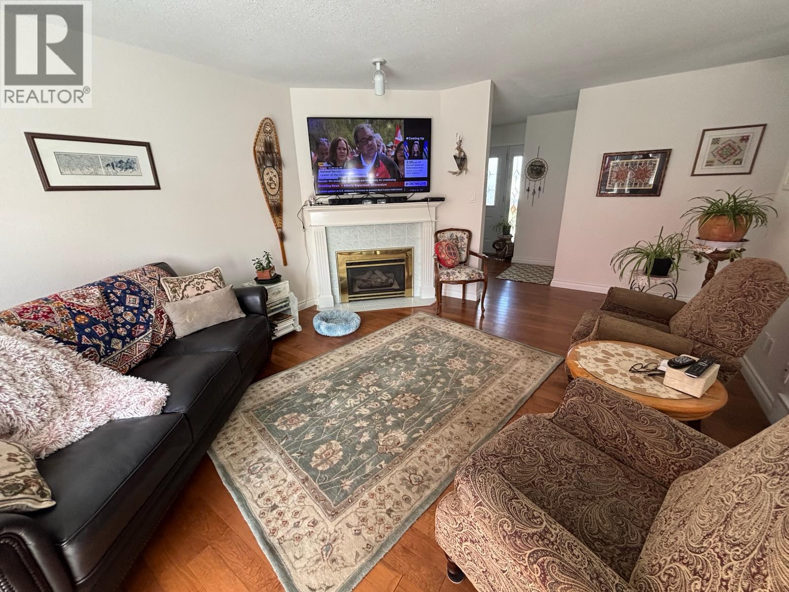 2230 Selkirk Place Property Photo 7