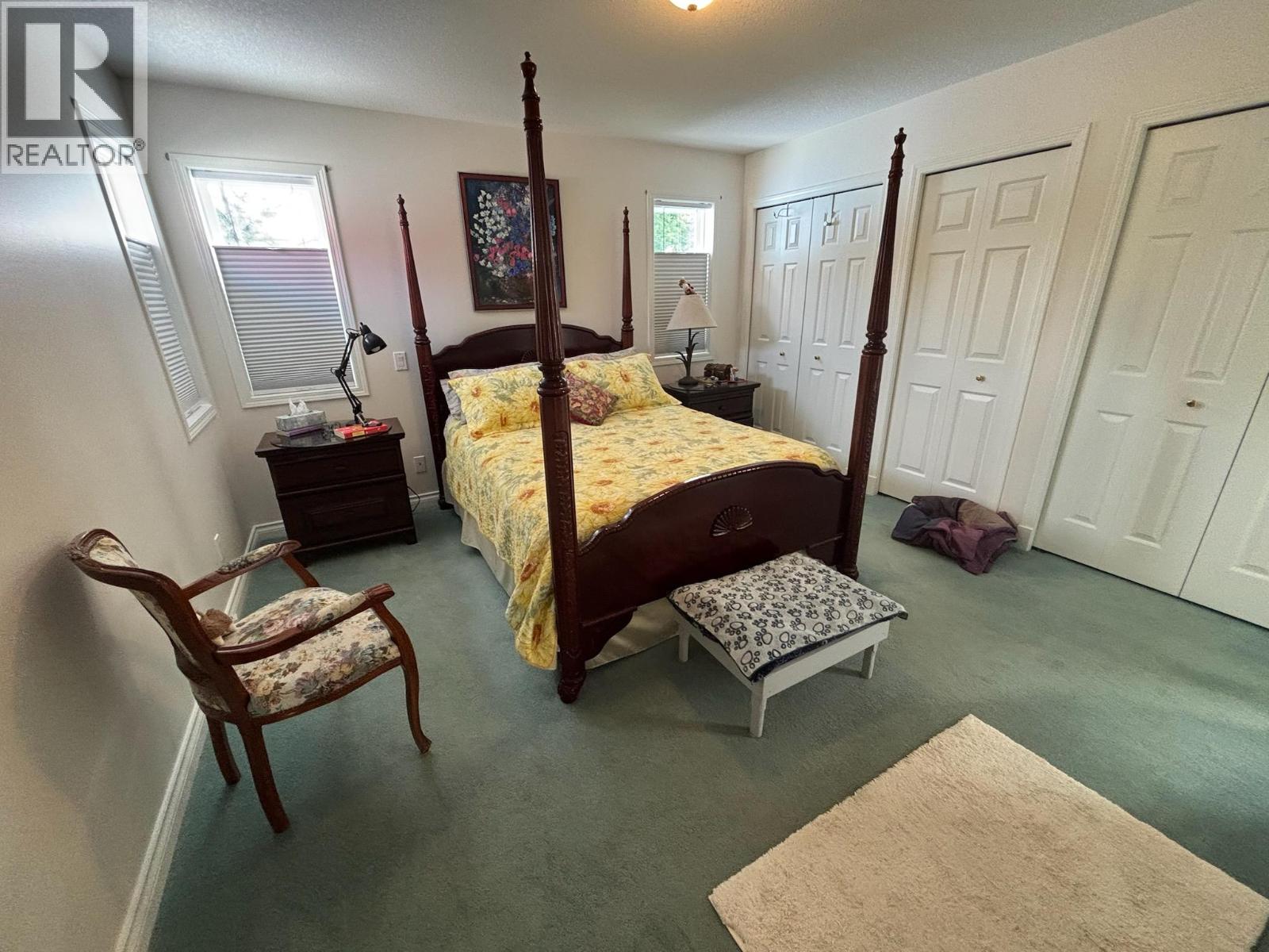 2230 Selkirk Place Property Photo 9