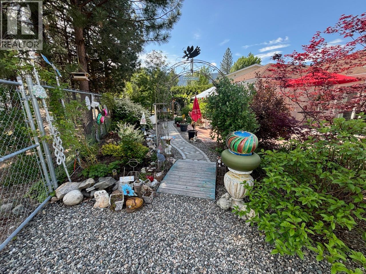 2230 Selkirk Place Property Photo 14