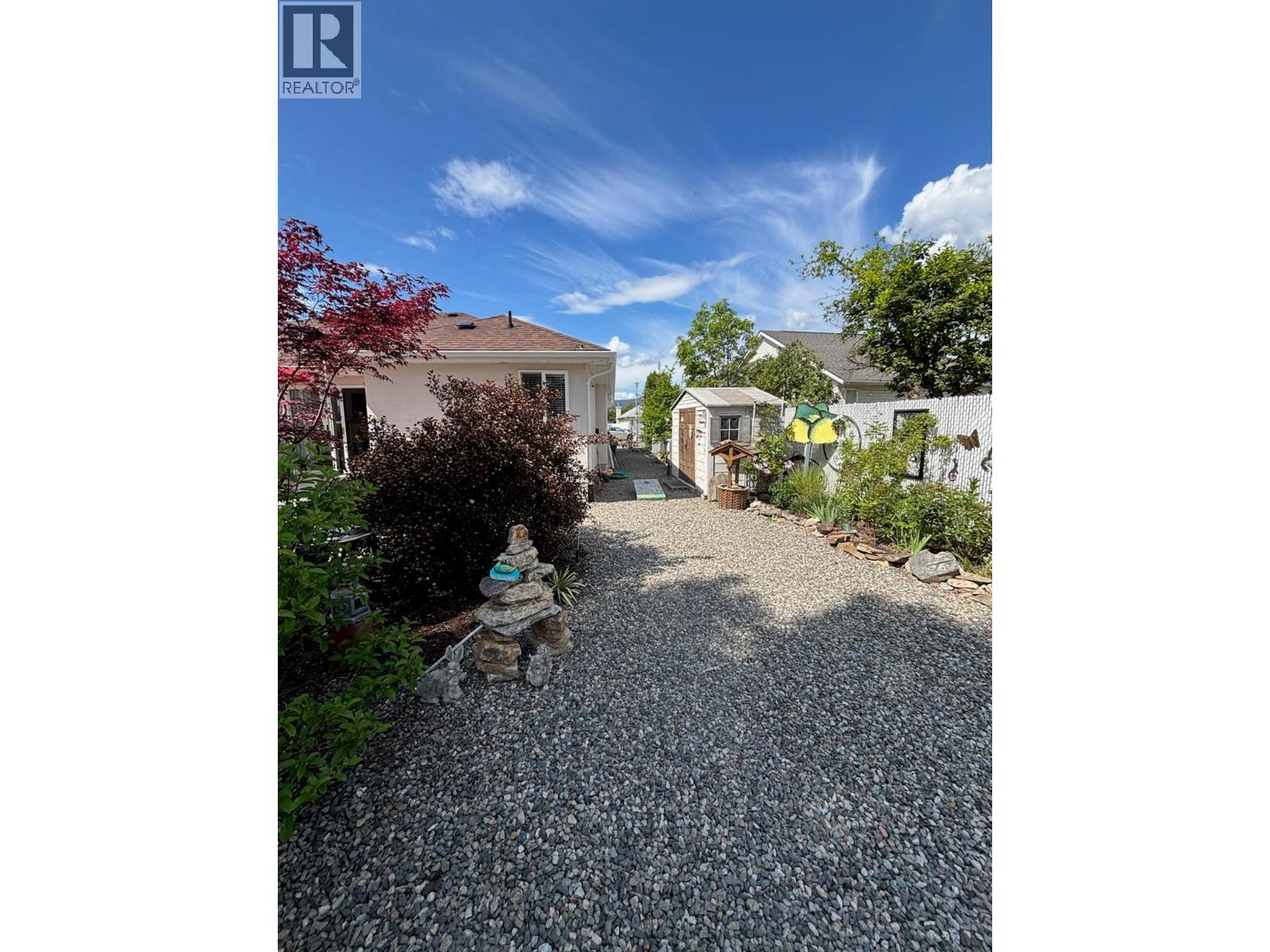 2230 Selkirk Place Property Photo 17