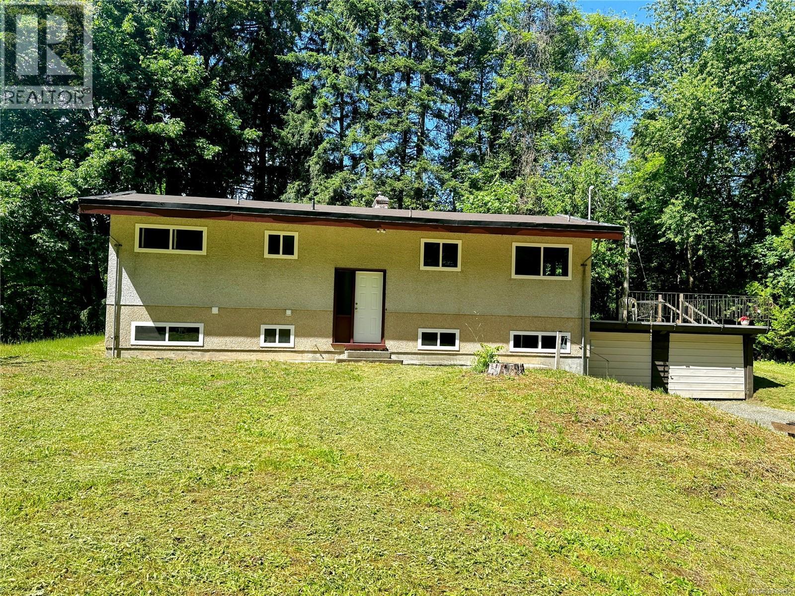 3246 Gibbins Rd Property Photo 48
