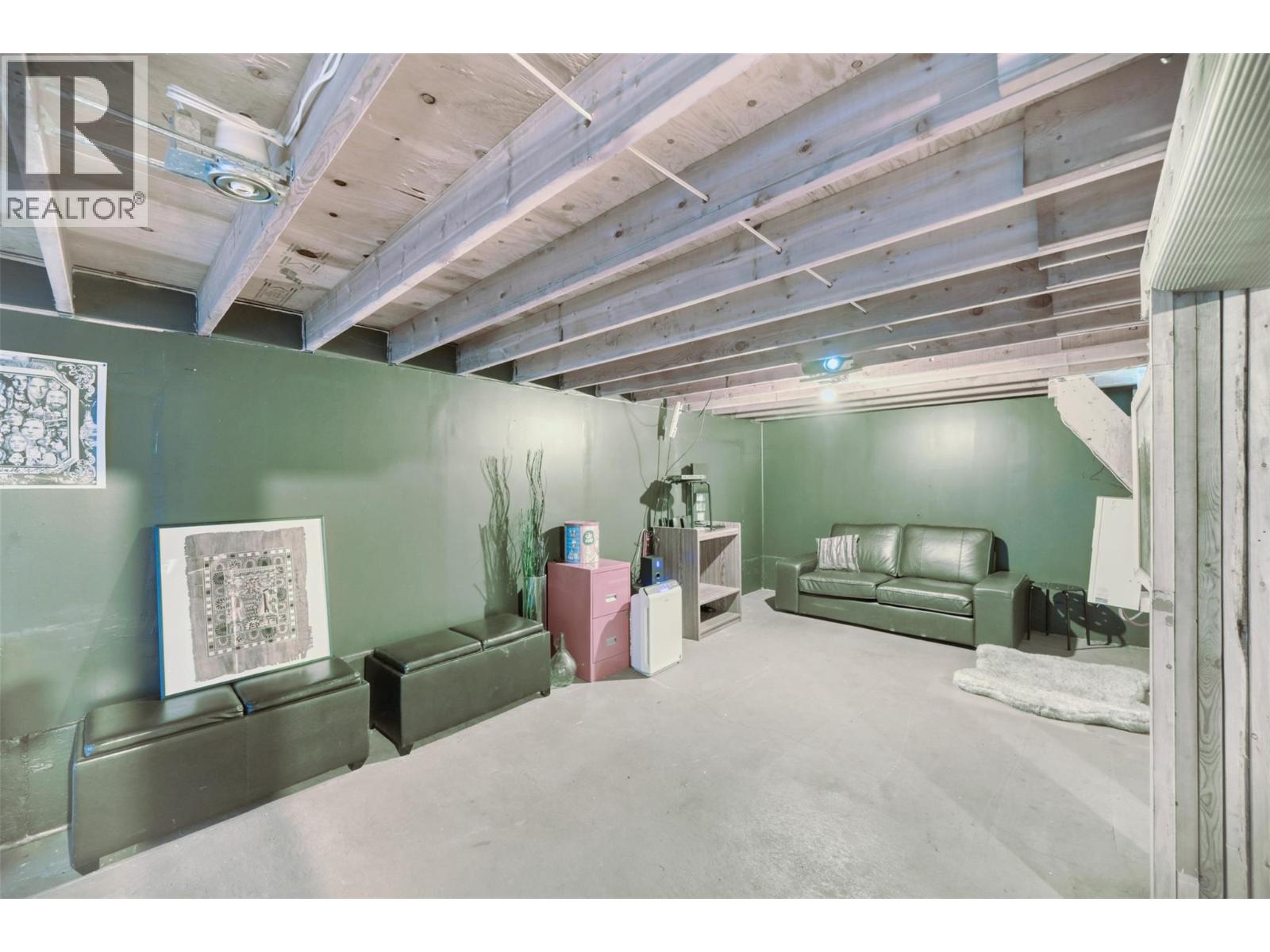 204 Greasewood Avenue Property Photo 14