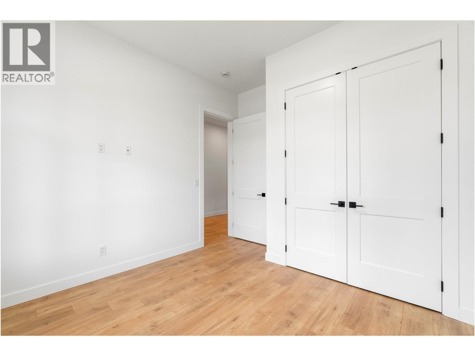 6800 42 Street Ne Property Photo 30