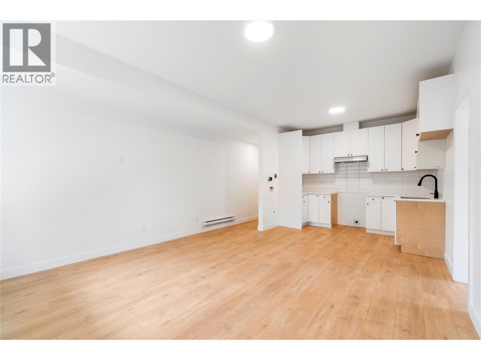 6800 42 Street Ne Property Photo 41