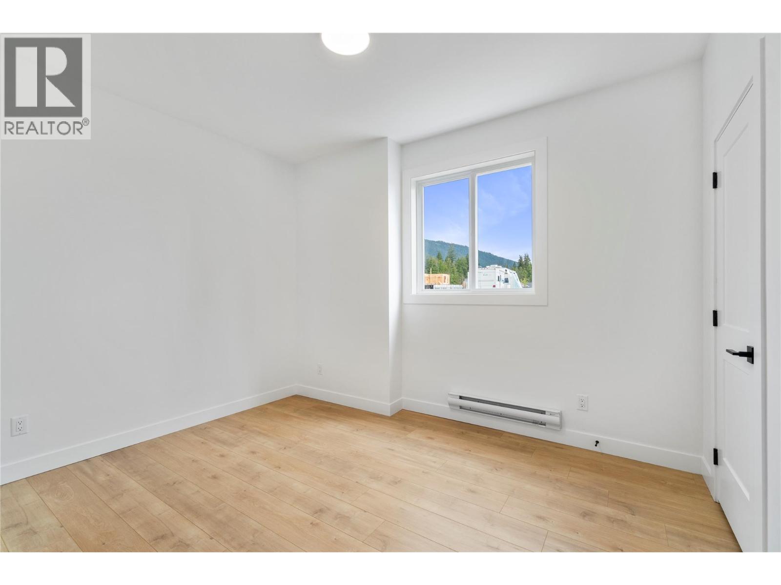 6800 42 Street Ne Property Photo 45