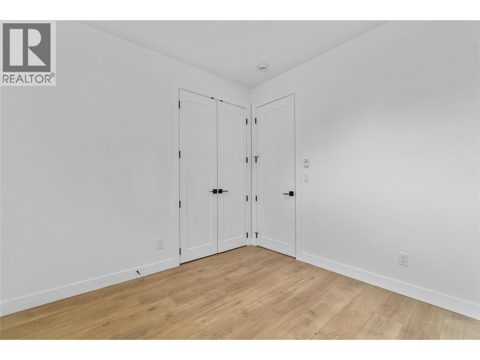 6841 42 Street Ne Property Photo 51