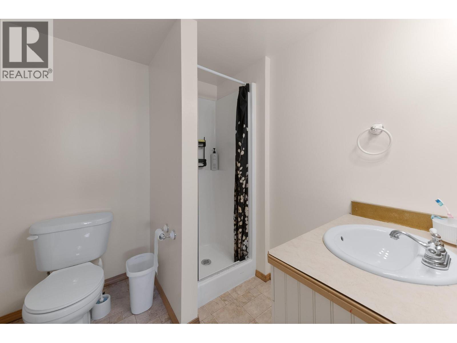 412 10th Avenue N Property Photo 30