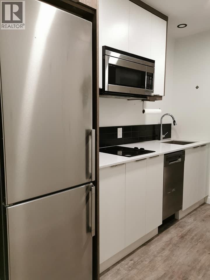 1083 K.l.o. Road Unit# 203 Lot# 4 Property Photo 2