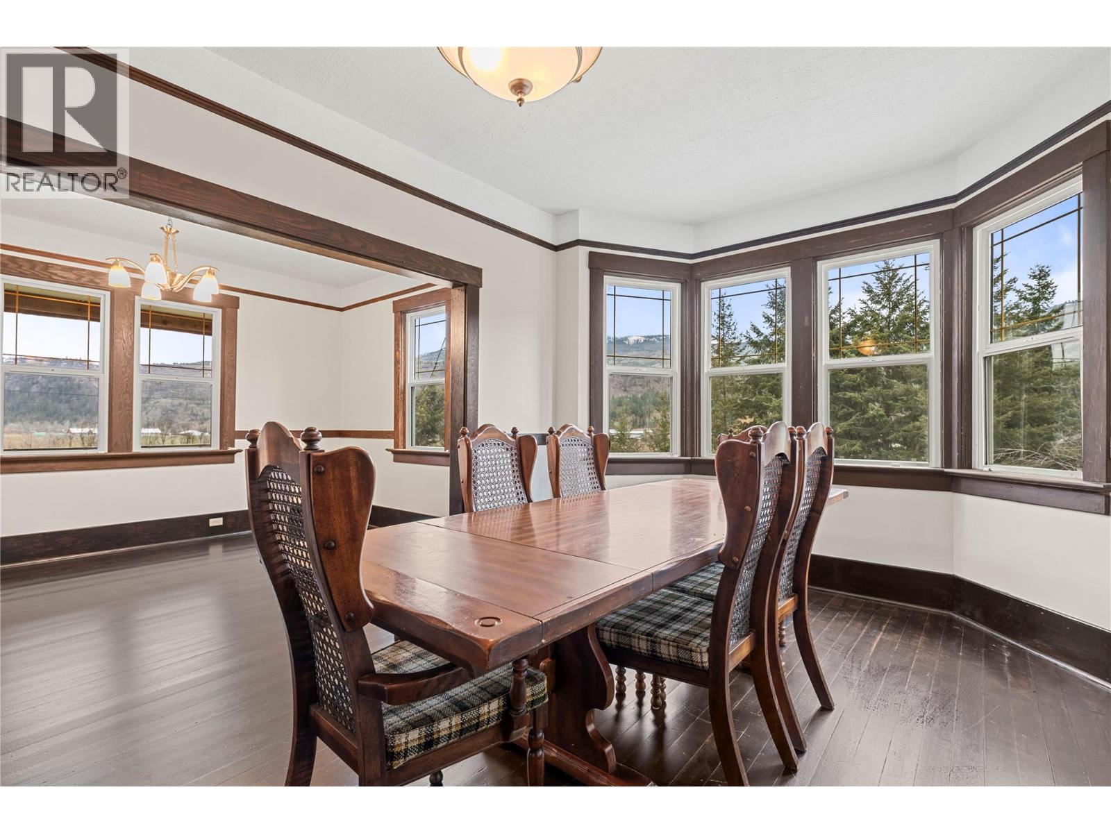 3135 Edes Road Property Photo 11