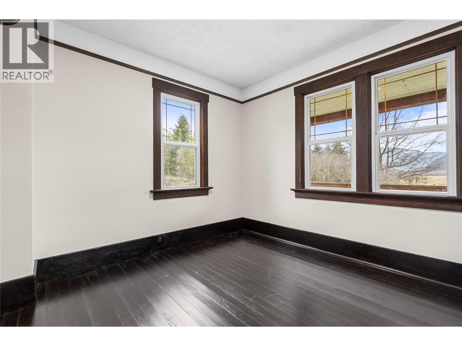 3135 Edes Road Property Photo 15