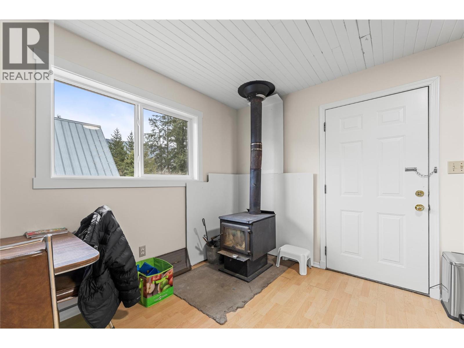 3135 Edes Road Property Photo 44