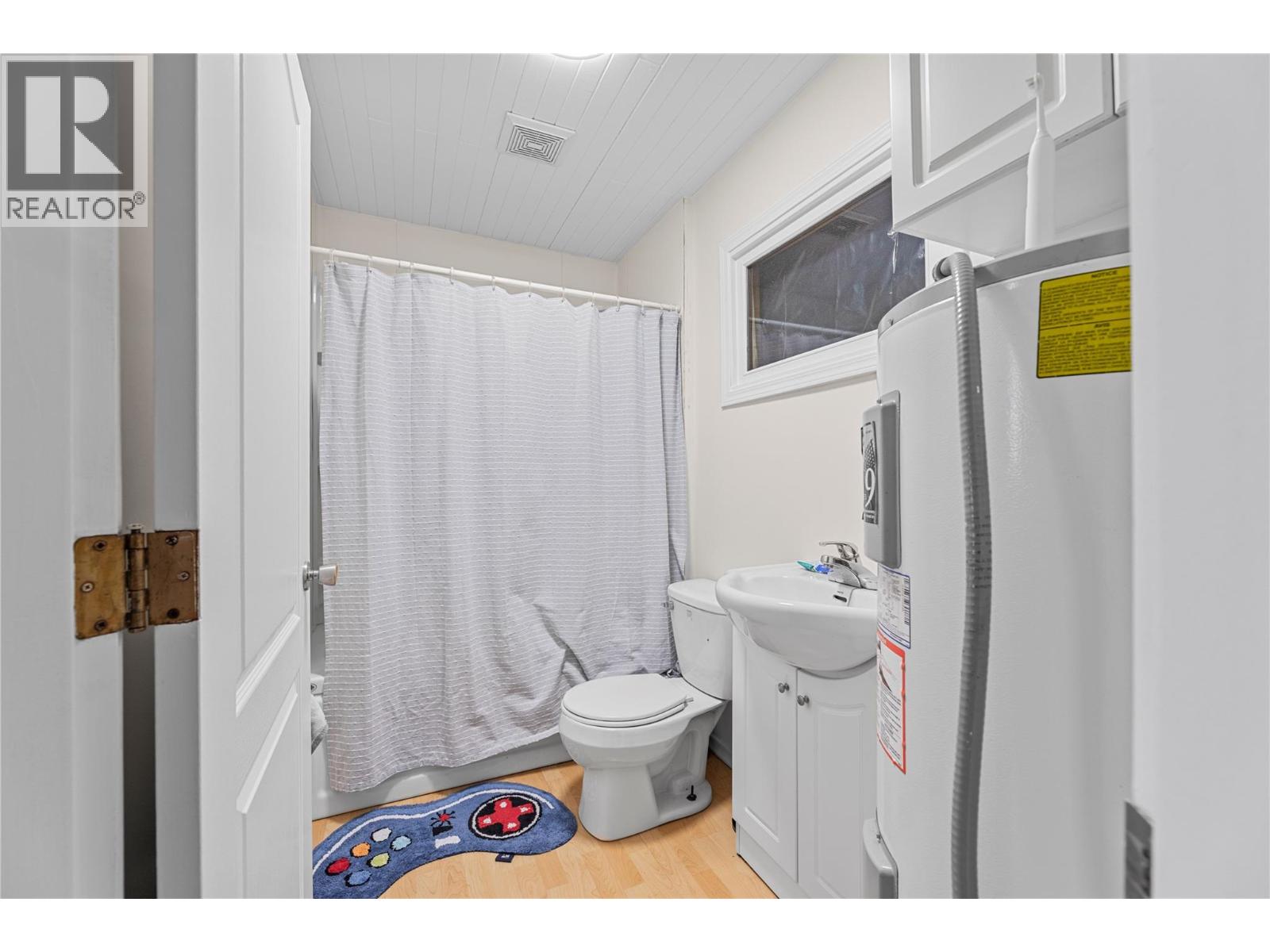 3135 Edes Road Property Photo 46