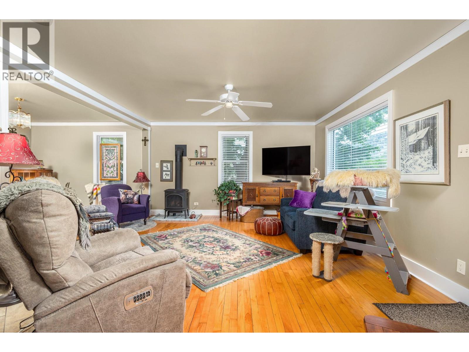 6934 Highway 6 Property Photo 6