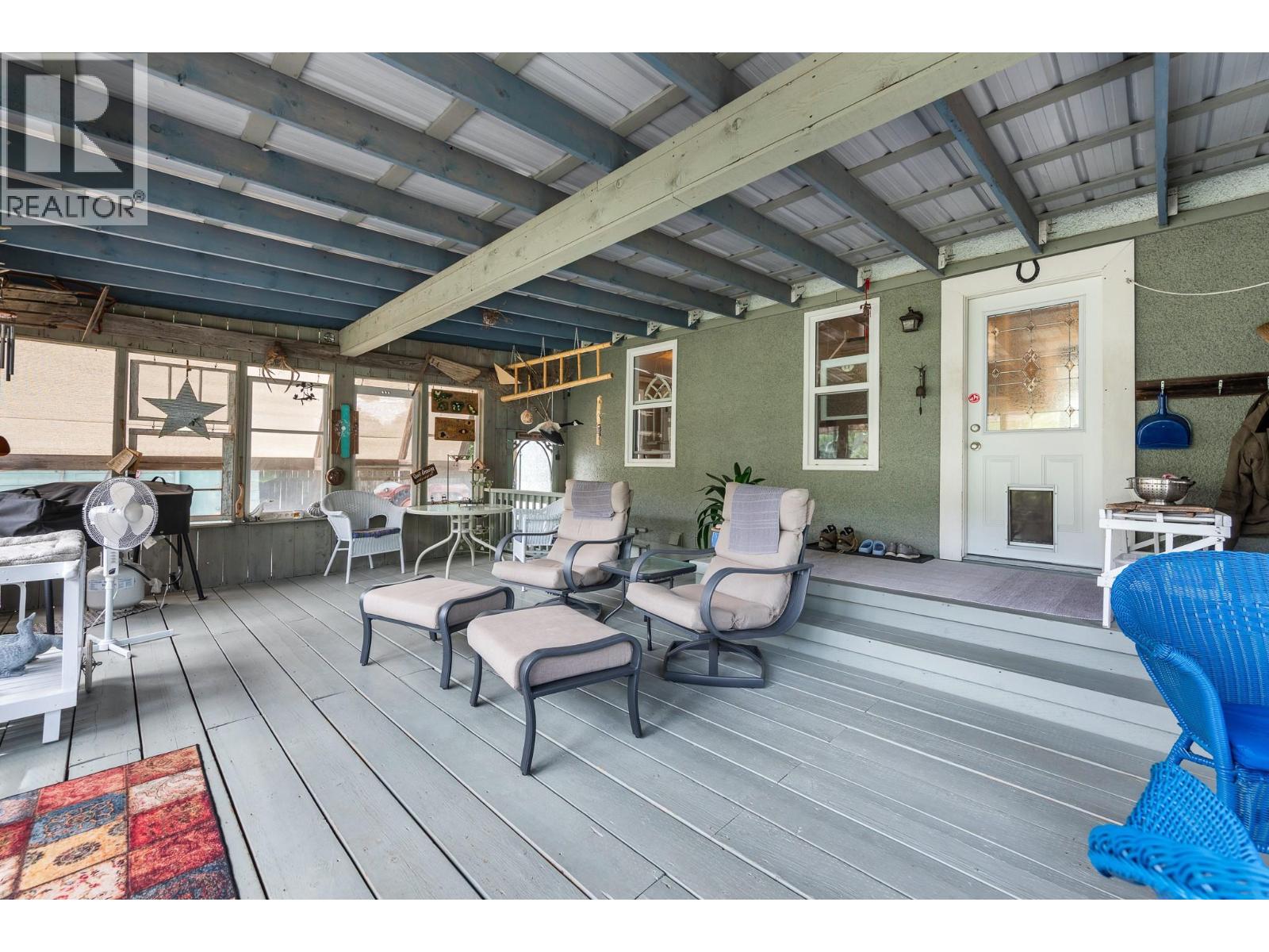 6934 Highway 6 Property Photo 32