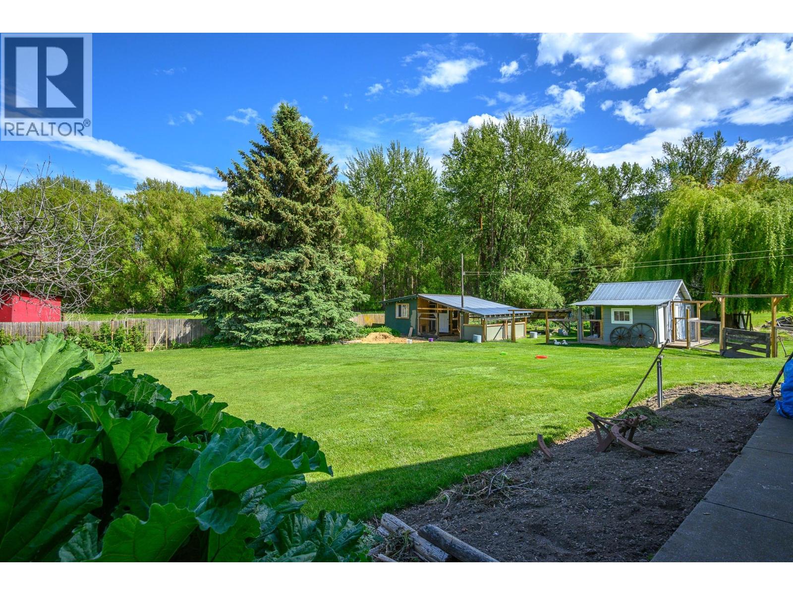 6934 Highway 6 Property Photo 34