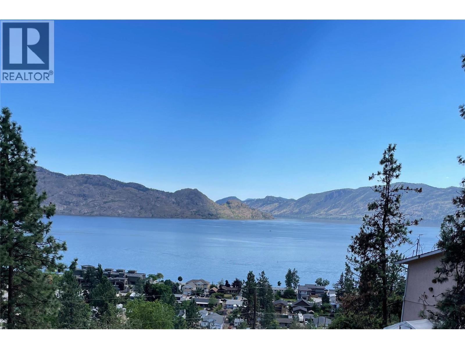 4258 4th Avenue Property Photo 1