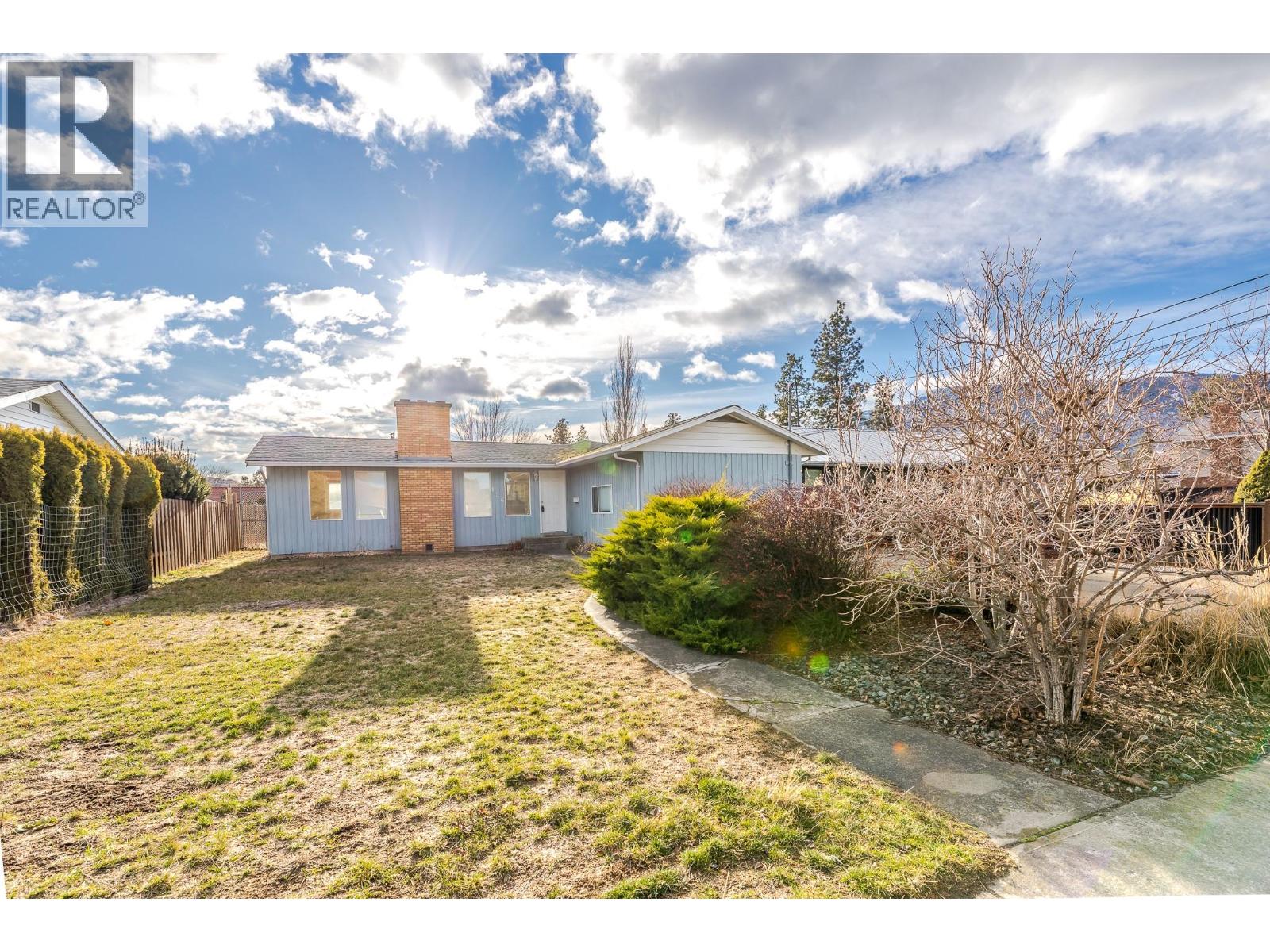 126 Lee Avenue Property Photo 2