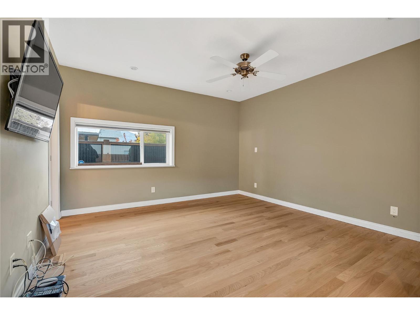 126 Lee Avenue Property Photo 24