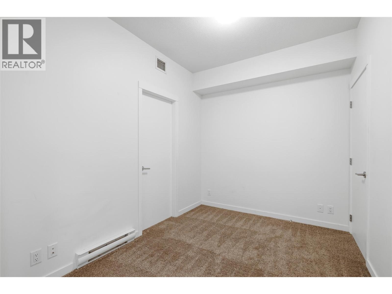 1775 Chapman Place Unit# 101 Property Photo 11