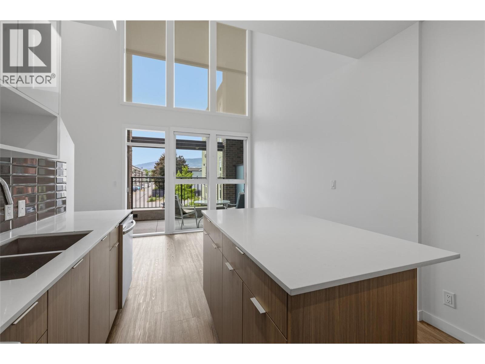 1775 Chapman Place Unit# 101 Property Photo 15